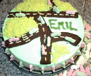 Emil - Ahlgrens bilar cake.PNG